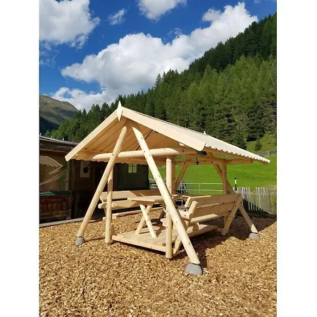 Edelweiss Riding Stable Alpine Casa de Férias *